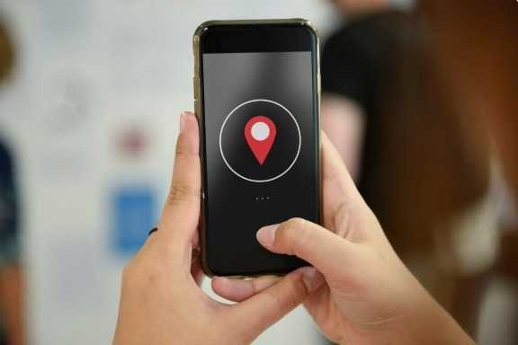 Cara Lacak Lokasi Orang Lain Lewat Aplikasi WhatsApp dan Google Maps